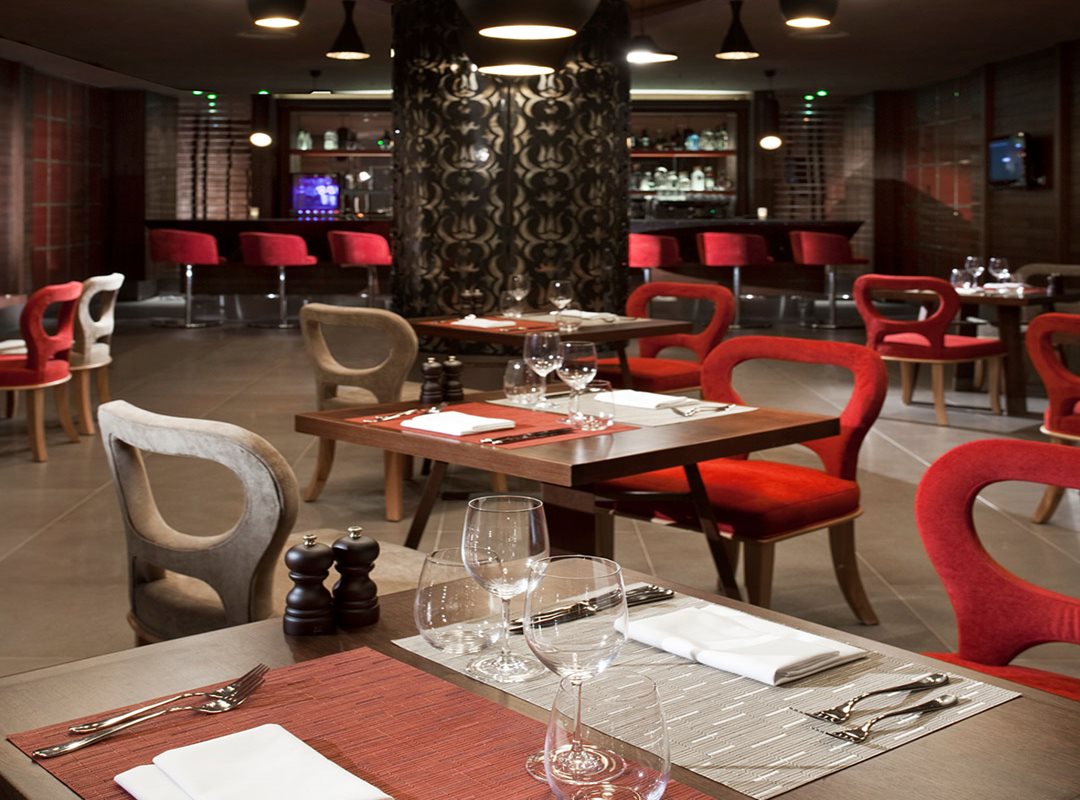 Divan Pub Divan Bursa Hotel